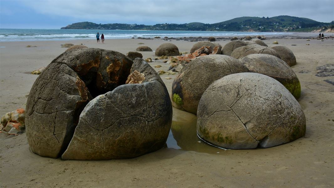 Moeraki Boulders 日出